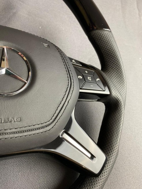 Mercedes-Benz W463 X166 W166 W212 Steering Wheel Piano Black Leather