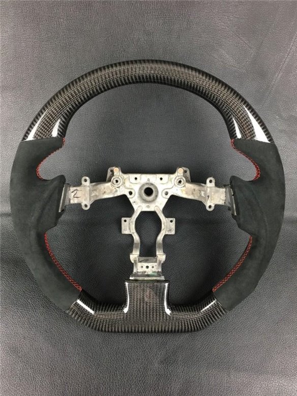 Nissan GT-R Steering Wheel Carbon Alcantara