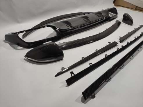 Mercedes-Benz S213 W213 E-Class Carbon Full Body Kit 9pcs Set