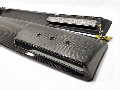 Carbon fiber front roof spoiler with LEDs for Mercedes W463A W464