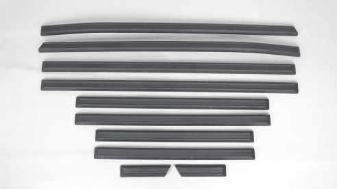 Fiberglass solid side mouldings for Mercedes-Benz W463 G-Class