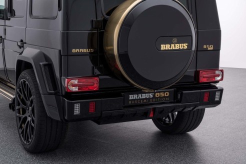  - Emblems - Mercedes-Benz W463 G-Class Rear Spare Tire Cover Golden 24 Carat Emblem - 2 - Mercedes-Benz W463 G-Class Rear Spare