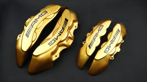 Mercedes AMG caliper covers carbon yellow