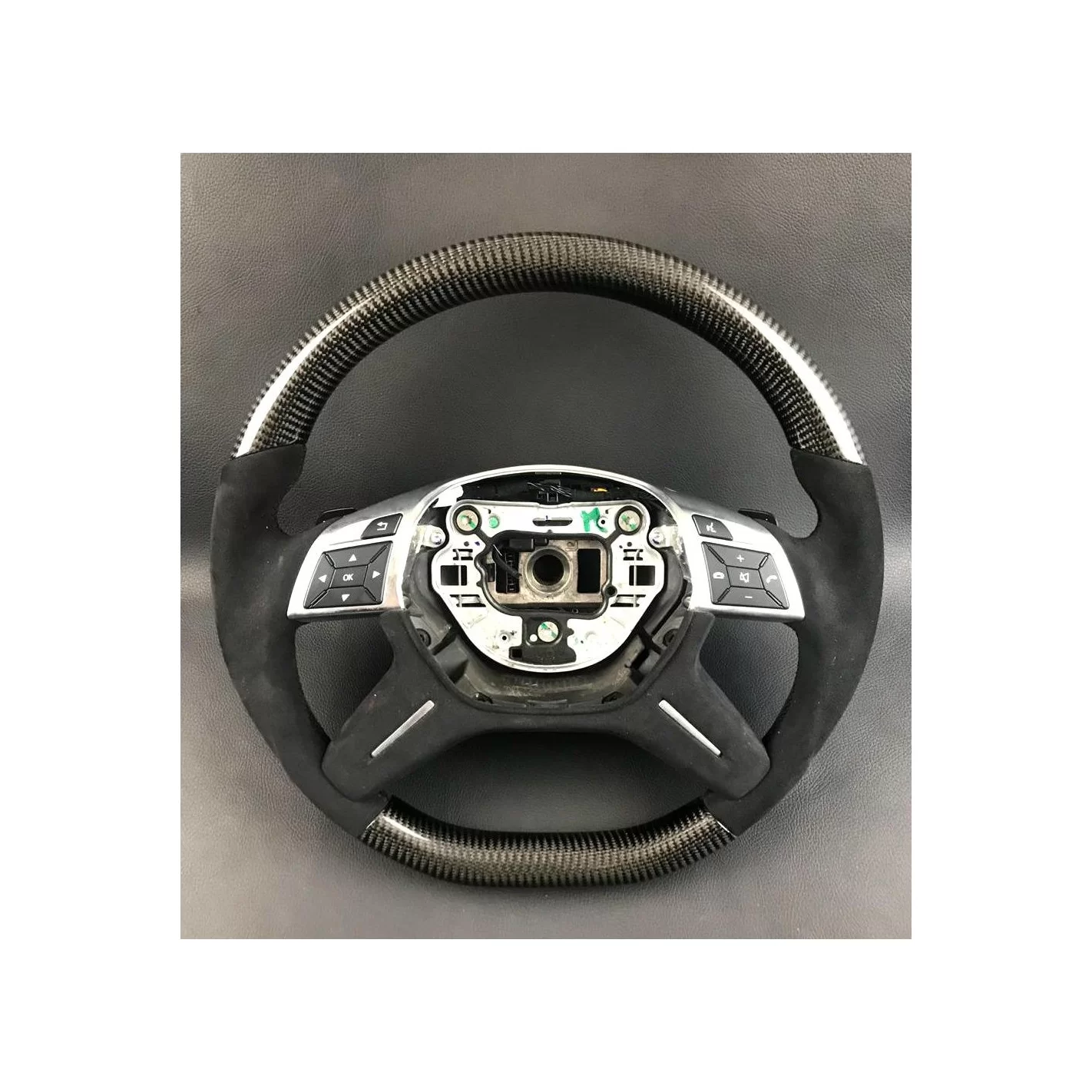 Mercedes-Benz ML W166 GL GLS GLE G W463 W212 E Steering Wheel Carbon Alcantara