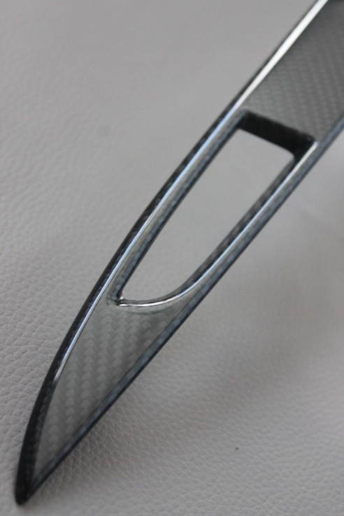 Tesla Modes S Carbon Trunk Trim