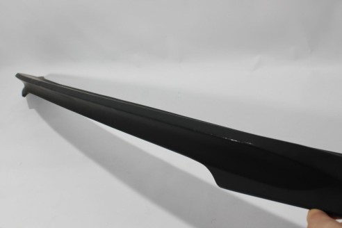 Toyota Land Cruiser 200 Fiberglass Spoiler