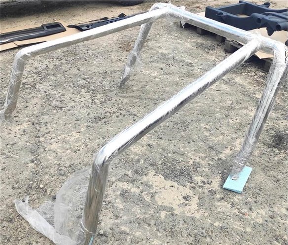 Back upper arch of polished stainless steel for Mercedes-Benz W463 6x6 G-Class