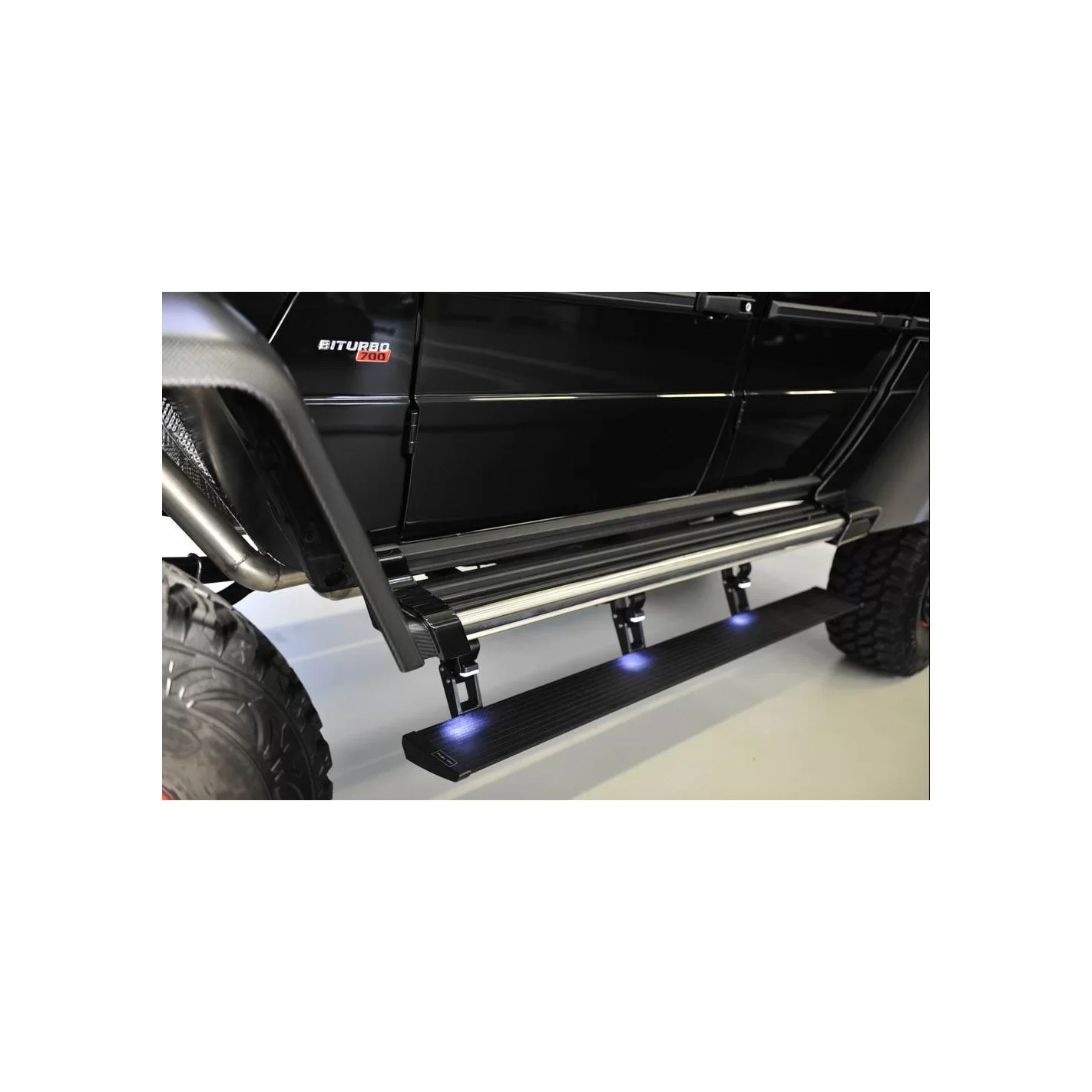 Electric running board, Electric steps (for 4 doors) for Mercedes-Benz 4x4 W463 G-Class