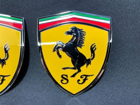 for Ferrari 360 Modena Yellow side pillar Metallic Emblems Badges set 65921900