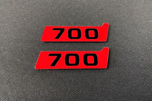 Metallic Brabus Biturbo 700 red fenders emblem logo badges for Mercedes-Benz W463 G-Class