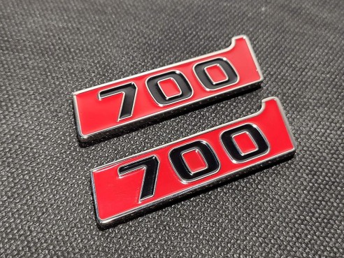 Metallic Brabus Biturbo 700 red fenders emblem logo badges for Mercedes-Benz W463 G-Class