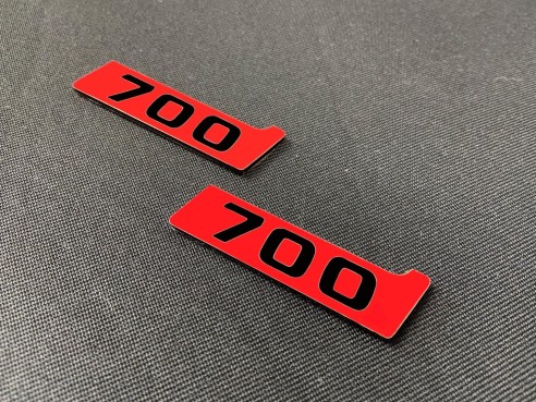 Metallic Brabus Biturbo 700 red fenders emblem logo badges for Mercedes-Benz W463 G-Class