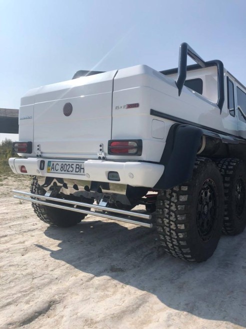 Mercedes Benz W463 6x6 G500