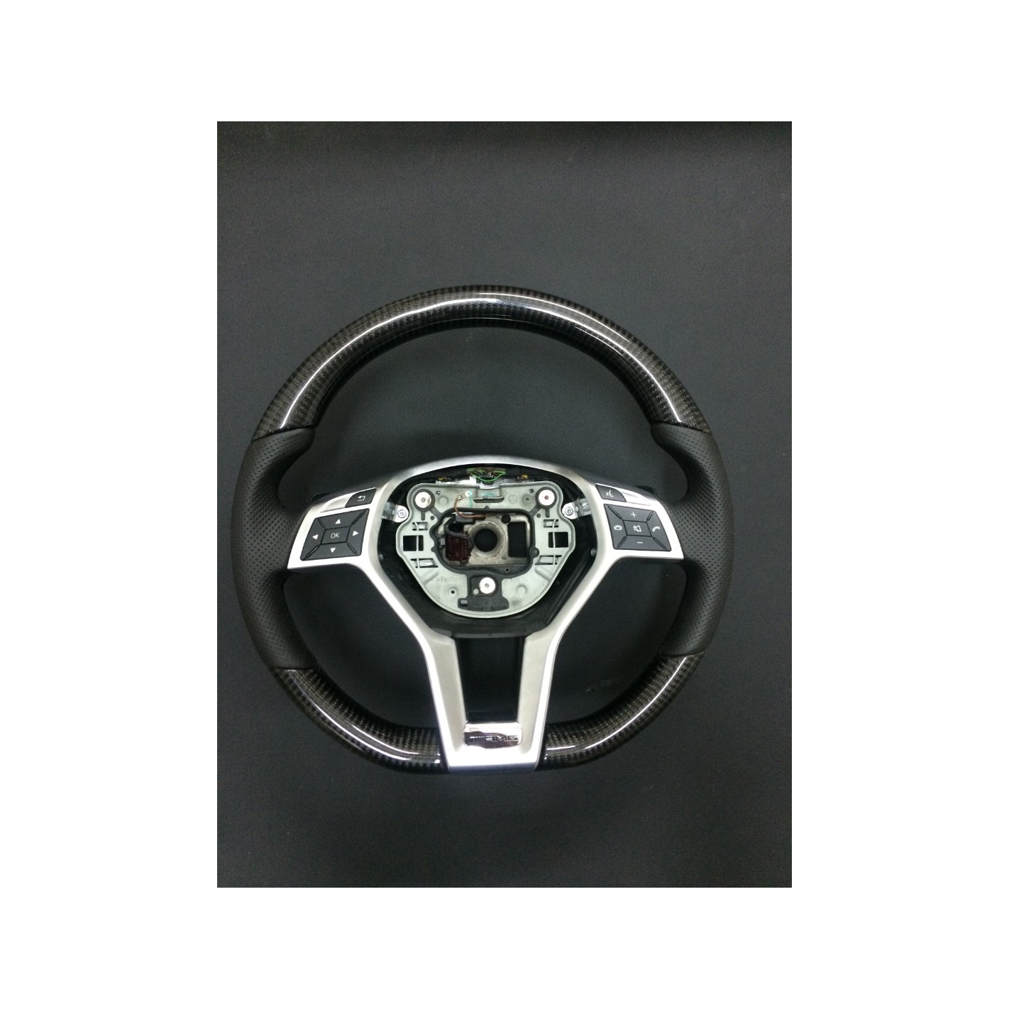 Mercedes-Benz CLS E-Class SLK W172 W218 W212 Steering Wheel Carbon Leather