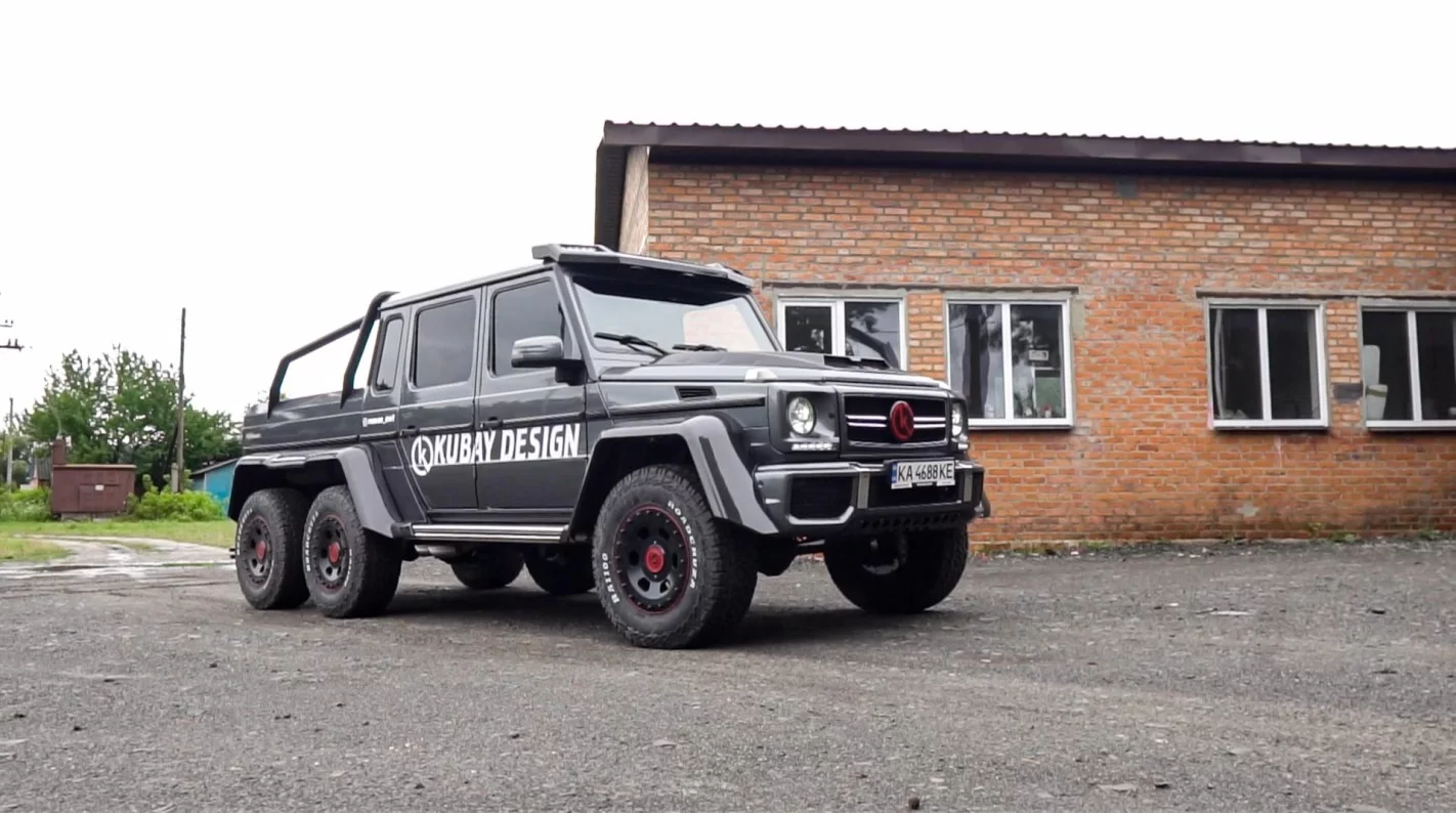 Mercedes Benz W463 6x6 G55 AMG