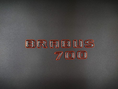 Brabus 700 orange with carbon emblem for Mercedes-Benz W463A